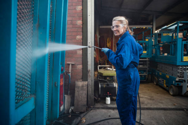 Professional Pressure Washing Services in Broadmoor, CA