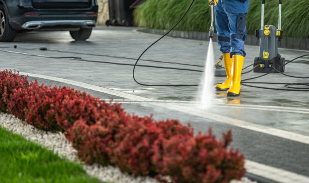 Best Graffiti Removal  in Broadmoor, CA